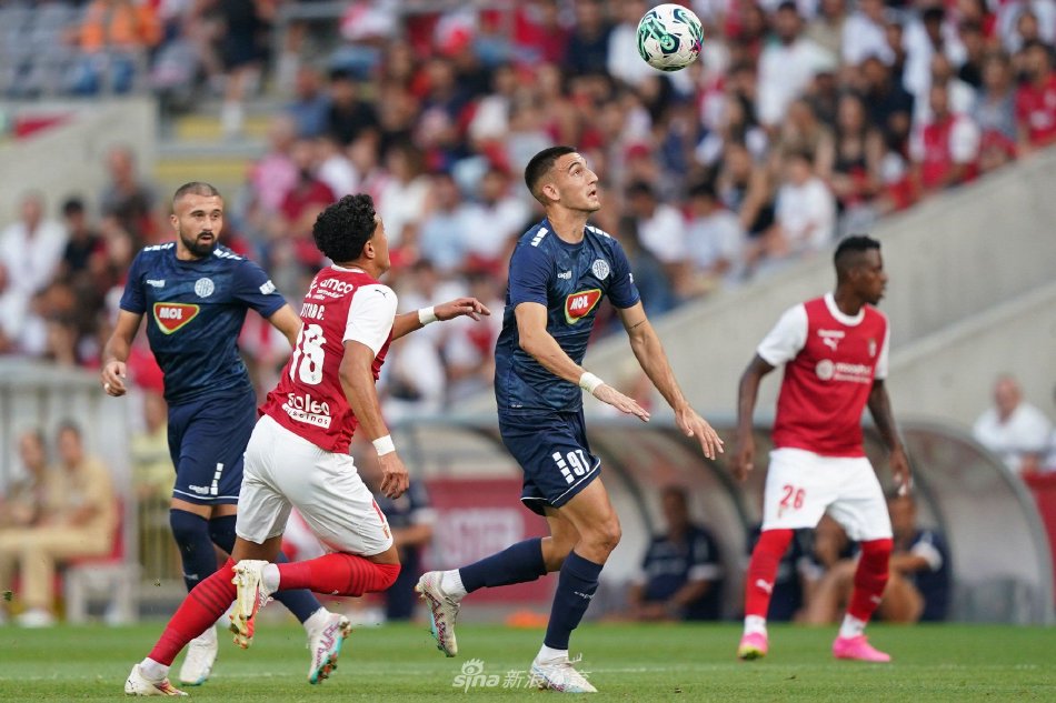 许在特定条 许在特定条