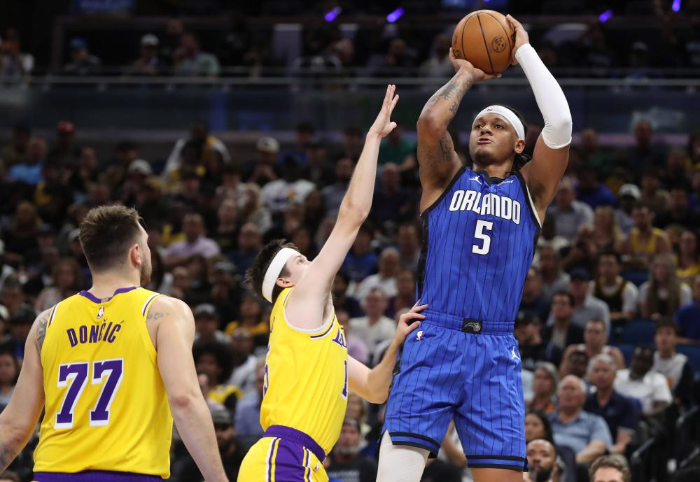 更来源于她 更来源于她