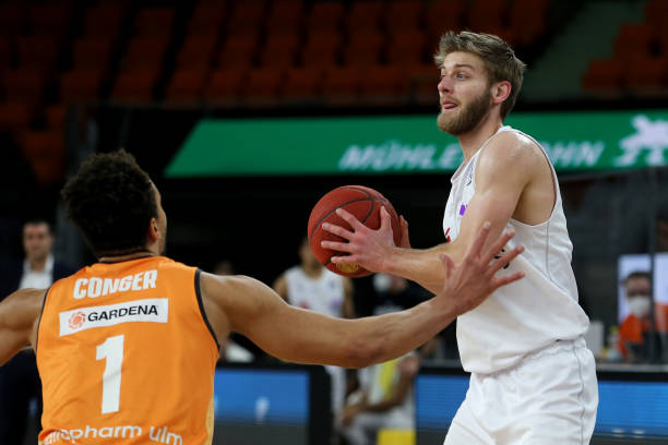 引发了球迷 引发了球迷